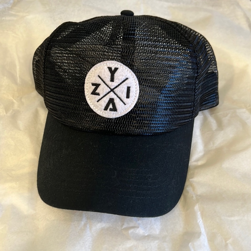 Zyia snap back trucker hat